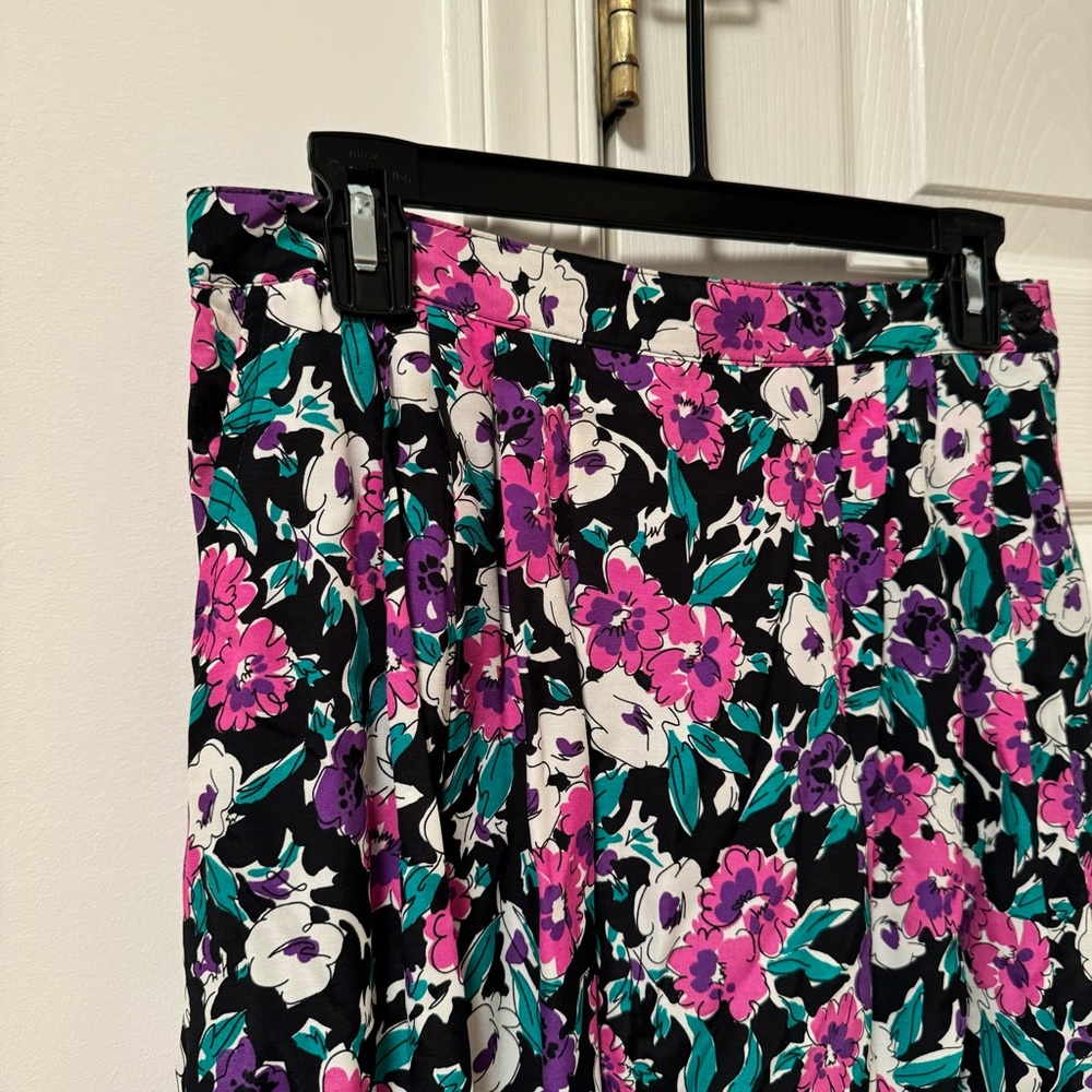 Vintage 90s Alan‎ Edward’s Floral Midi Skirt - Picture 3 of 8